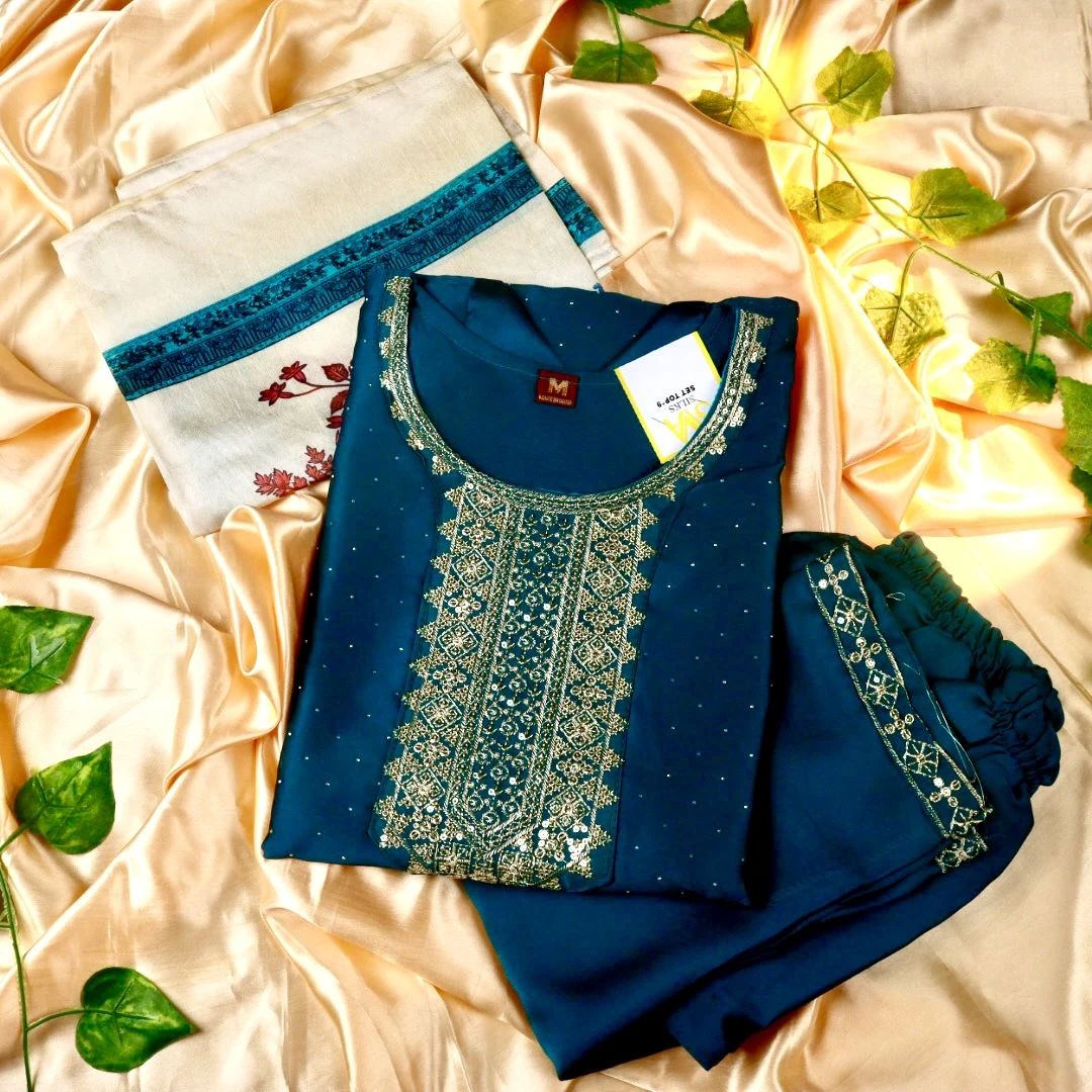 Vatican Kurti Set